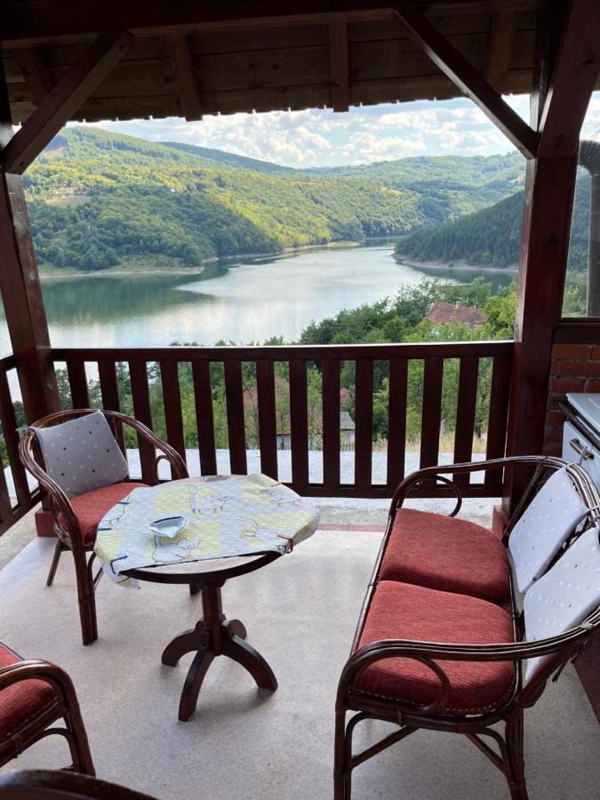 Apartman Jezero Vrutci Užice Zewnętrze zdjęcie