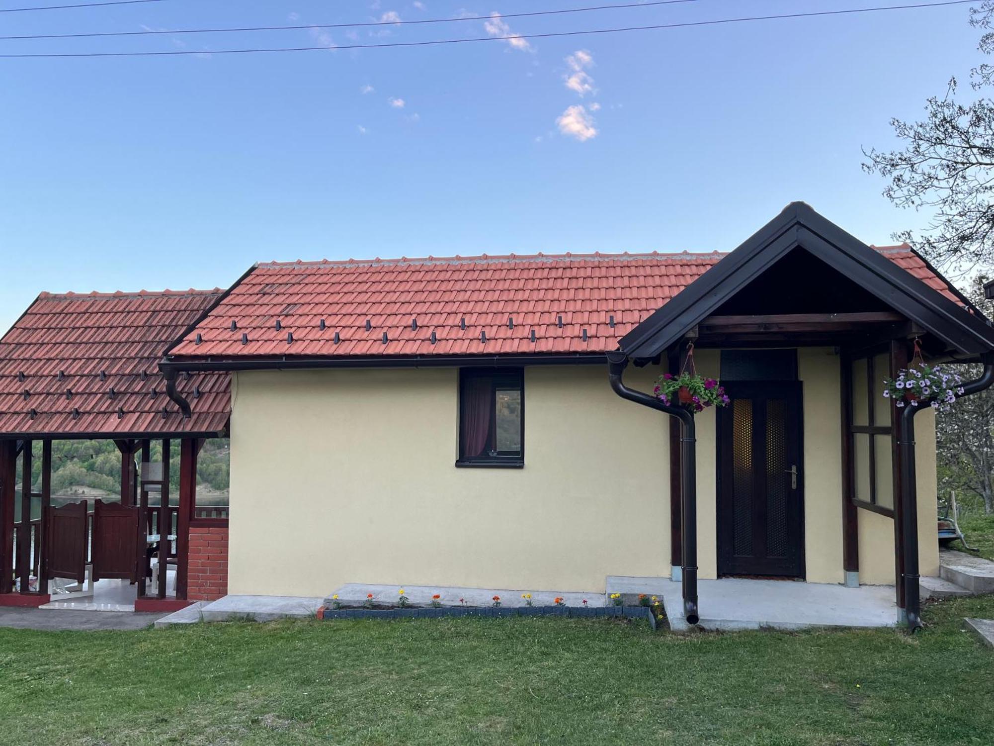 Apartman Jezero Vrutci Užice Zewnętrze zdjęcie